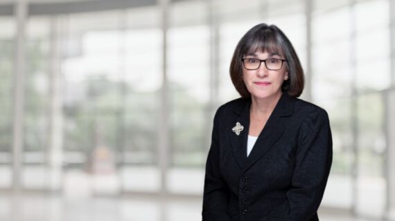 Anna Esposito